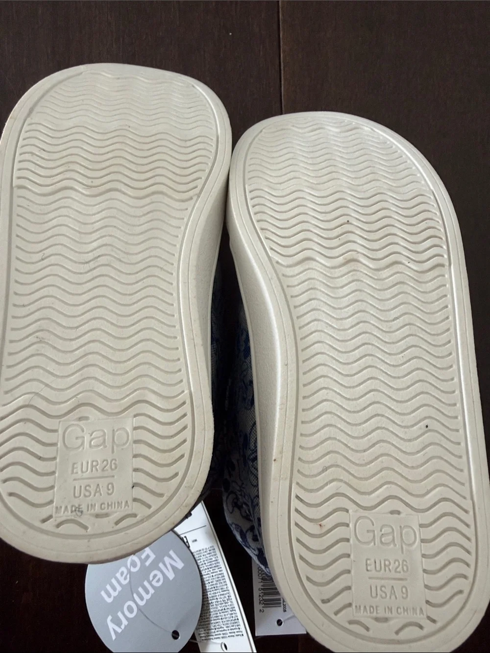 GAP playful blue